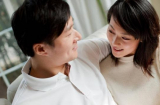Vợ chồng có nên kiểm tra điện thoại của nhau không: Hãy nghe chuyên gia mách nước