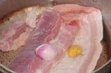 Thả 1 'thần dược' vào luộc thịt giúp loại sạch chất độc, hết mùi hôi, thịt mềm ngon ngọt