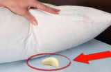 Đặt 1 tép tỏi dưới gối khi ngủ: Điều kỳ diệu đến vào sáng hôm sau khiến ai cũng bất ngờ
