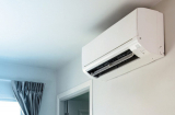Trời nồm, đóng kín cửa bật điều hòa là sai: Đây là cách bật điều hòa đỡ tốn điện lại không hại sức khỏe