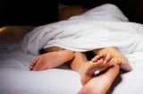 Phụ nữ thích nghe điều gì khi 'gần gũi'? Người trong cuộc nói ra bí mật