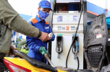 Chủ xe đạp ga bỏ đi ngay sau khi đổ xăng, nhân viên ai cũng mừng thầm, tại sao?