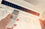 Đóng cửa, bật điều hòa 29 độ vẫn sai: Đây mới là cách dùng điều hòa tiết kiệm điện, không hại người