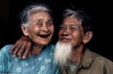 Về già nằm trên giường bệnh mới nhận ra: Trên đời chỉ có 3 người này là thân nhất