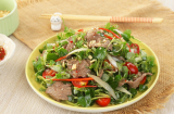 Loại rau mọc dại trong vườn nhà, lượng sắt ngang thịt bò, xưa chỉ người nghèo ăn, nay muốn mua cũng khó