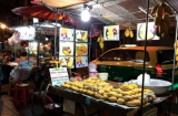 Tại sao những người mở quầy hàng rong sợ nhất người khác đặt điện thoại di động của họ lên bàn cân?