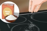 Chẳng cần tốn tiền, bề mặt bếp từ vẫn sạch bong, sáng bóng như mới với cách này