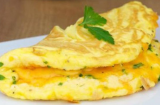 Rán trứng chỉ cần thêm vài hạt này vào, trứng nở phồng, xốp mịn, 2 quả mà nhiều như 4 quả