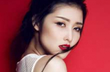Hoa hậu trả vương miện ngày càng gợi cảm và sành điệu