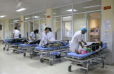 Sau khi ăn sáng, 12 du khách nhập viện cấp cứu khi có biểu hiện ngộ độc thực phẩm