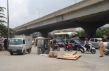  Hà Nội: 1 người tử vong vì bị xe ba bánh lật đè lên người