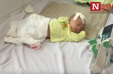 Rơi nước mắt cảnh bé trai vừa lọt lòng đã 3 lần mổ não
