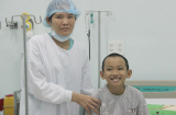 Kỳ tích của tình mẫu tử: Cậu bé 10 tuổi hồi sinh nhờ lá gan của mẹ