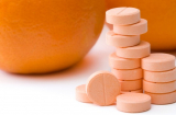Dùng vitamin C mà không biết điều này mất mạng như chơi