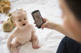 Đăng ảnh con lên Facebook, mẹ chồng - nàng dâu tranh cãi nảy lửa rồi 'chiến tranh lạnh' cả tuần