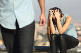  'Quen một tháng mấy mà có bầu là sao, chắc gì nó đã là của tôi'