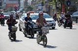 CẢNH BÁO: Hà Nội “vật vã” dưới cái nắng gay gắt, có nơi trên 38 độ C