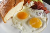 Đừng bao giờ kết hợp với trứng những thực phẩm này có thể gây ngộ độc thậm chí chết người