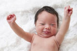 Khi con chào đời bé có dấu hiệu này là bạn đã sinh ra thần đồng mà không hay
