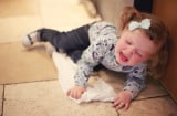 Nhà có trẻ học mầm non, cha mẹ đứng ngồi không yên vì ngày càng có nhiều tai nạn thương tâm