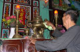 Hướng dẫn cách lau dọn bàn thờ ngày Tết đúng, chuẩn nhất