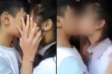 Cặp đôi học sinh 2004 công khai hôn nhau, tự tin quay lại clip khiến cư dân mạng choáng váng