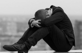 Đêm nào vợ cũng mê man khóc lóc, chợt về giữa buổi mới phát hiện ra sự thật kinh hoàng đau đớn ấy..