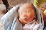 Quảng Bình: Phát hiện cháu bé 10 ngày tuổi bị bỏ rơi trên cầu