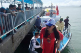 Hơn 5.000 du khách chưa thể rời Cô Tô vào đất liền do thời tiết xấu