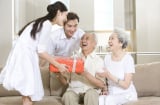 Top 3 con luôn hiếu thảo với cha mẹ, sống giàu tình cảm với mọi người nên đi đâu cũng được yêu quý