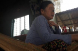 Vụ vợ dùng dao lam rạch ngực tình địch: Người vợ bày tỏ nỗi bức xúc