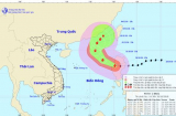 Siêu bão Yutu tiến thẳng Biển Đông sau khi hoành hành Philippines, miền Bắc không khí lạnh tăng cường