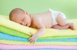 Nhìn tư thế ngủ đoán chính xác trí thông minh và con đường tài vận của bé, đa số mẹ Việt không biết