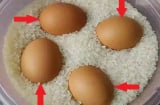 Sau Tết chỉ cần đặt 1 quả trứng vào trong thùng gạo theo cách này, kết quả sẽ khiến bạn ngỡ ngàng