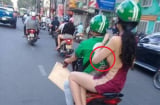 Cô gái đi xe ôm mặc váy cắt xẻ táo bạo nhưng điều này mới khiến người đi đường 'choáng váng'