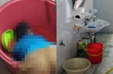 Để con gái chơi một mình rồi đi nấu cơm, lúc quay lại mẹ 'ch.ết đứng' khi thấy điều này