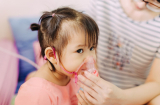 BỐ HÚT THUỐC ngoài sân, CON ở trong nhà vẫn BỊ VIÊM PHỔI: Mẹ chia sẻ ngay bài viết này để cảnh báo!