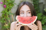 Bước qua tuổi dậy thì mà vòng 1 không phát triển, đừng lo, chỉ cần nạp những loại vitamin này là đủ