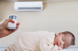 Mùa hè 99% cha mẹ dùng quạt phun sương, điều hòa cho con mà không biết những điều này: Cẩn thận rước bệnh nặng