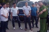 Phẫn nộ vì thái độ của kẻ chủ mưu sát hại nữ sinh giao gà khi tái hiện hành vi phạm tội