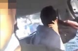 Cặp đôi vô tư hôn nhau trên taxi rồi vô tư làm hành động nhạy cảm nhưng dân mạng lại chỉ trích người này