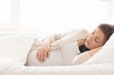 3 tư thế nằm cực nguy hiểm mà mẹ bầu tuyệt đối phải tránh xa, thay đổi ngay trước khi quá muộn