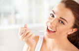 Chỉ với một nguyên liệu là sữa chua thôi da bạn sẽ sáng mịn lên hằng ngày