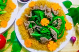 Đầu bếp khách sạn chỉ cách làm mì xào ngon, bắt mắt khiến người khó tính cũng phải gật gù khen khéo