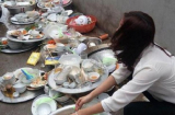 Lần đầu về ra mắt đã bị bắt rửa hàng chục mâm bát, cô gái 'phản đòn' khiến bạn trai lặng người