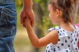 Những lý do cảnh tỉnh các bậc làm cha mẹ: Dù trong hoàn cảnh nào cũng đừng nói dối con cái