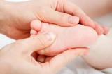 3 bộ phận cha mẹ chạm càng nhiều, trẻ sẽ càng thông minh hơn đấy!
