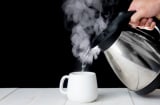 2 loại nước gây ung thư cực nhanh được WHO công nhận: Loại thứ nhất ai cũng dùng