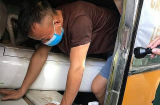 Trốn cách ly, 3 nam thanh niên chui hầm xe khách nhập cảnh từ Lào về Việt Nam