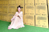 Hà Hồ ủng hộ hàng trăm nghìn chiếc khẩu trang y tế cho vùng dịch Đà Nẵng và Quảng Nam